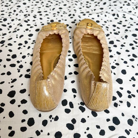 Tory Burch | Romy Gold Leather Tan Cap Toe Bow Scalloped Designer Ballet Flats - Picture 6 of 9
